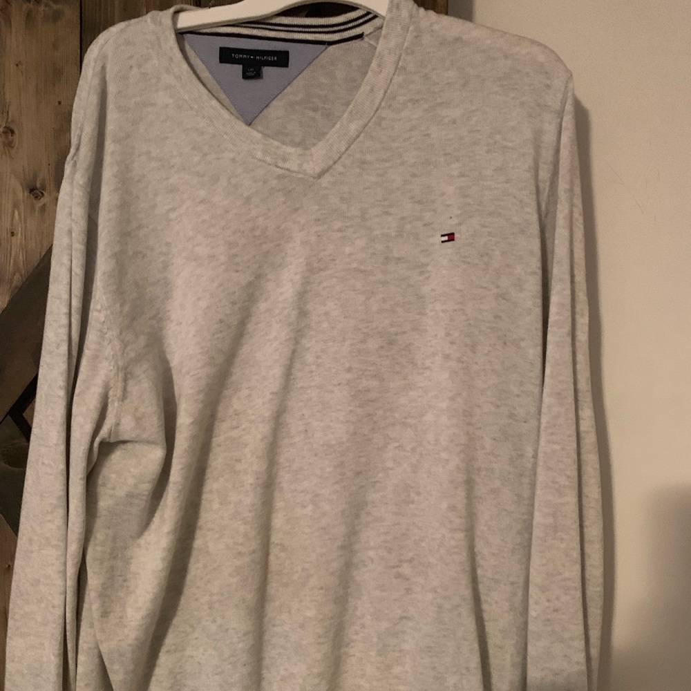 Tommy Hilfiger sweater
